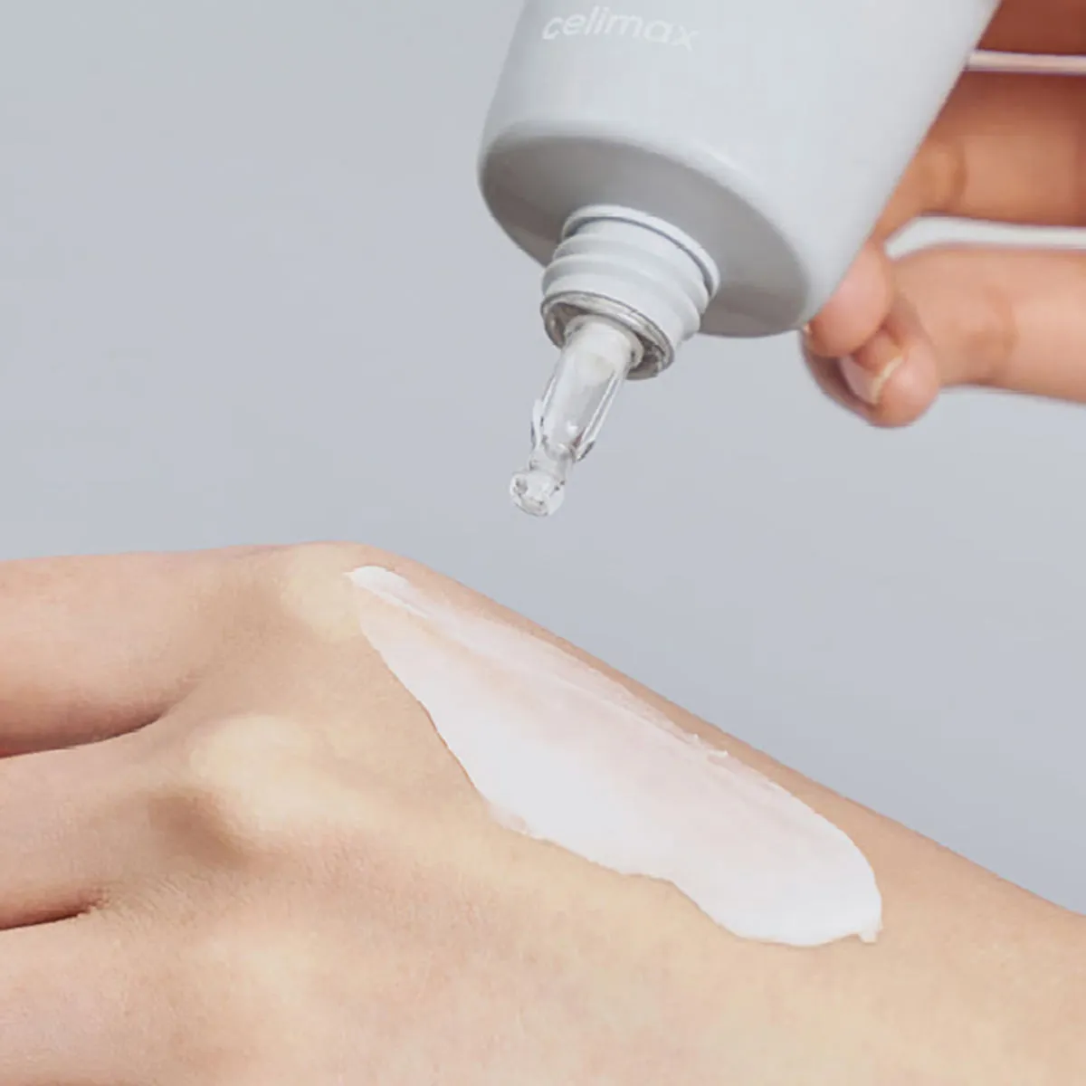 Dual Barrier Skin Wearable Cream