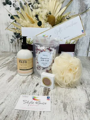 MOR Kashmir Petals 'Sweet Pamper' Gift Hamper Box