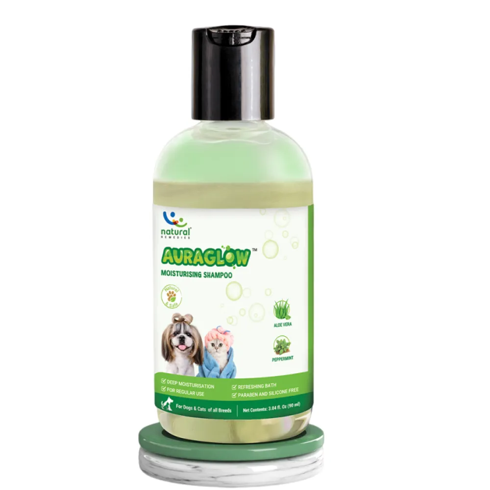 Natural Remedies Auraglow Moisturizing Shampoo for Dogs and Cats