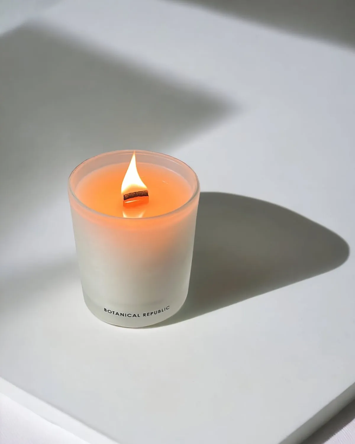 Refresh Aromatic Candle