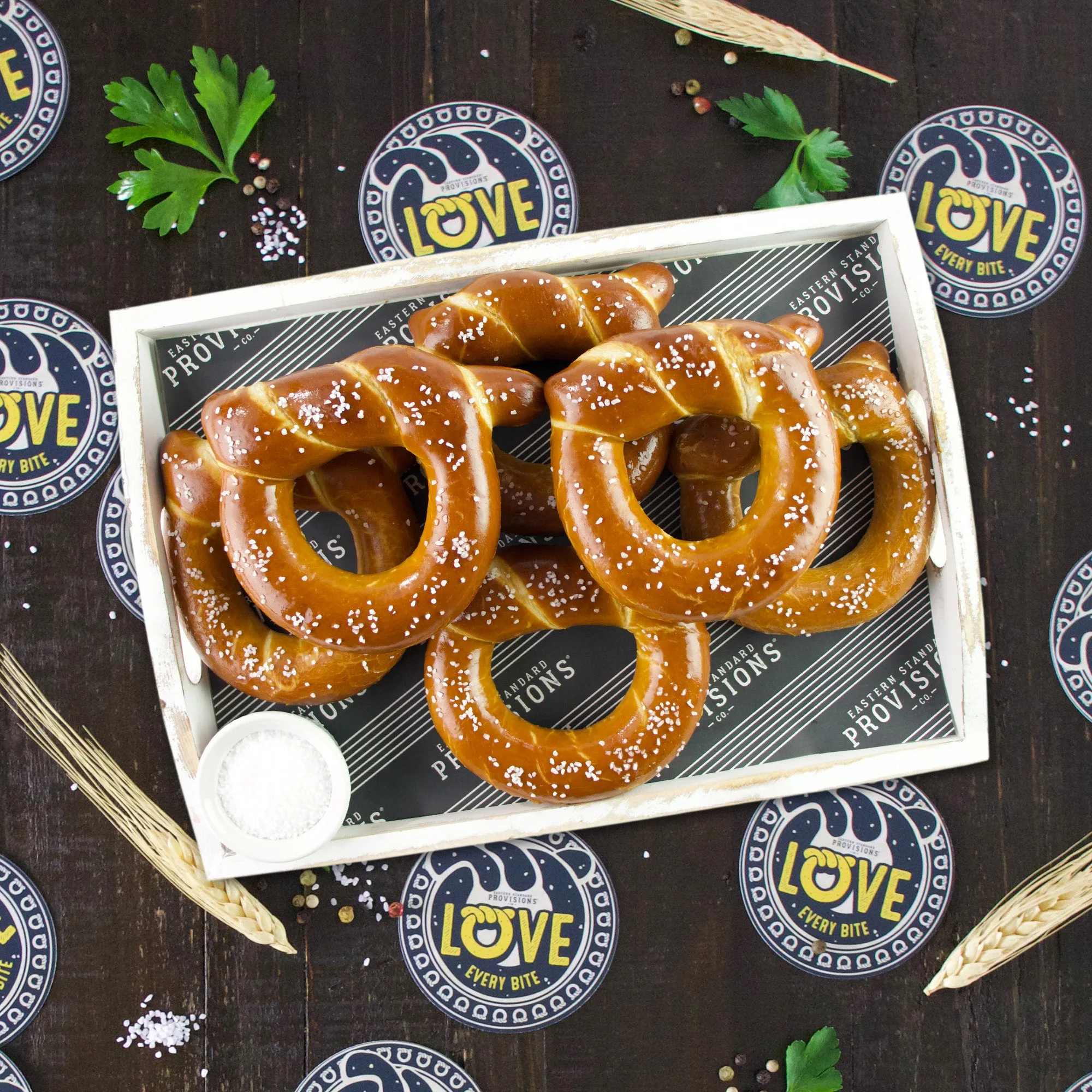 WHEELHOUSE SIGNATURE SOFT PRETZEL BOX - ESPCO